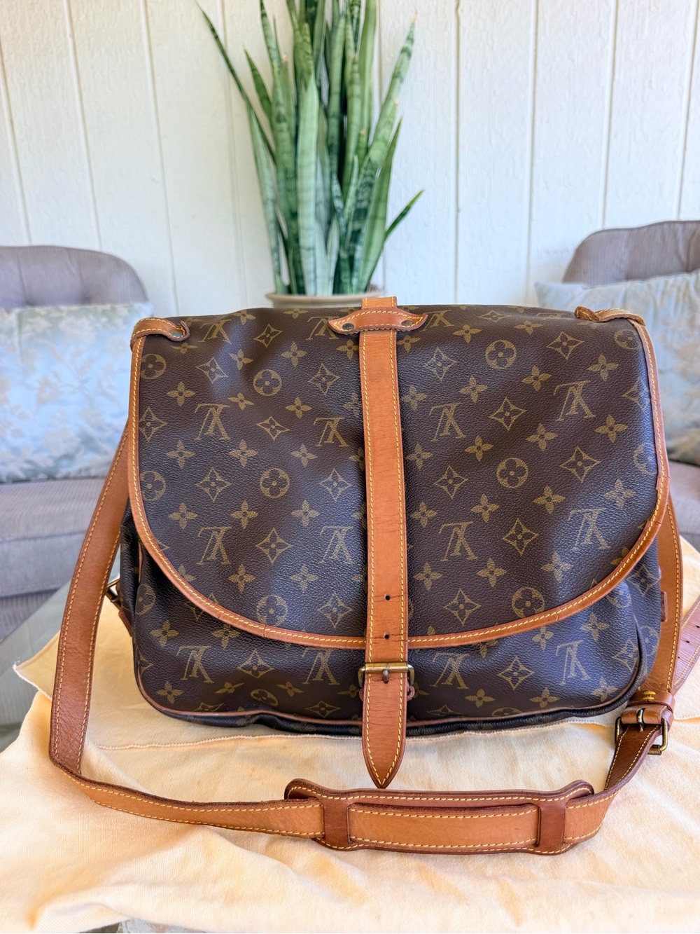 Louis Vuitton Saumur GM Monogram💝💝💝